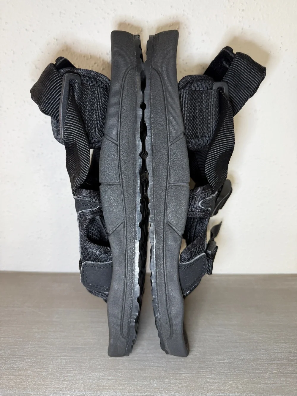 VTG Rare Teva Guide Professional Men’s US 8 Spider Rubber Sandals Tech Archive